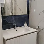 לינה וארוחת בוקר Civico8 פאביה
